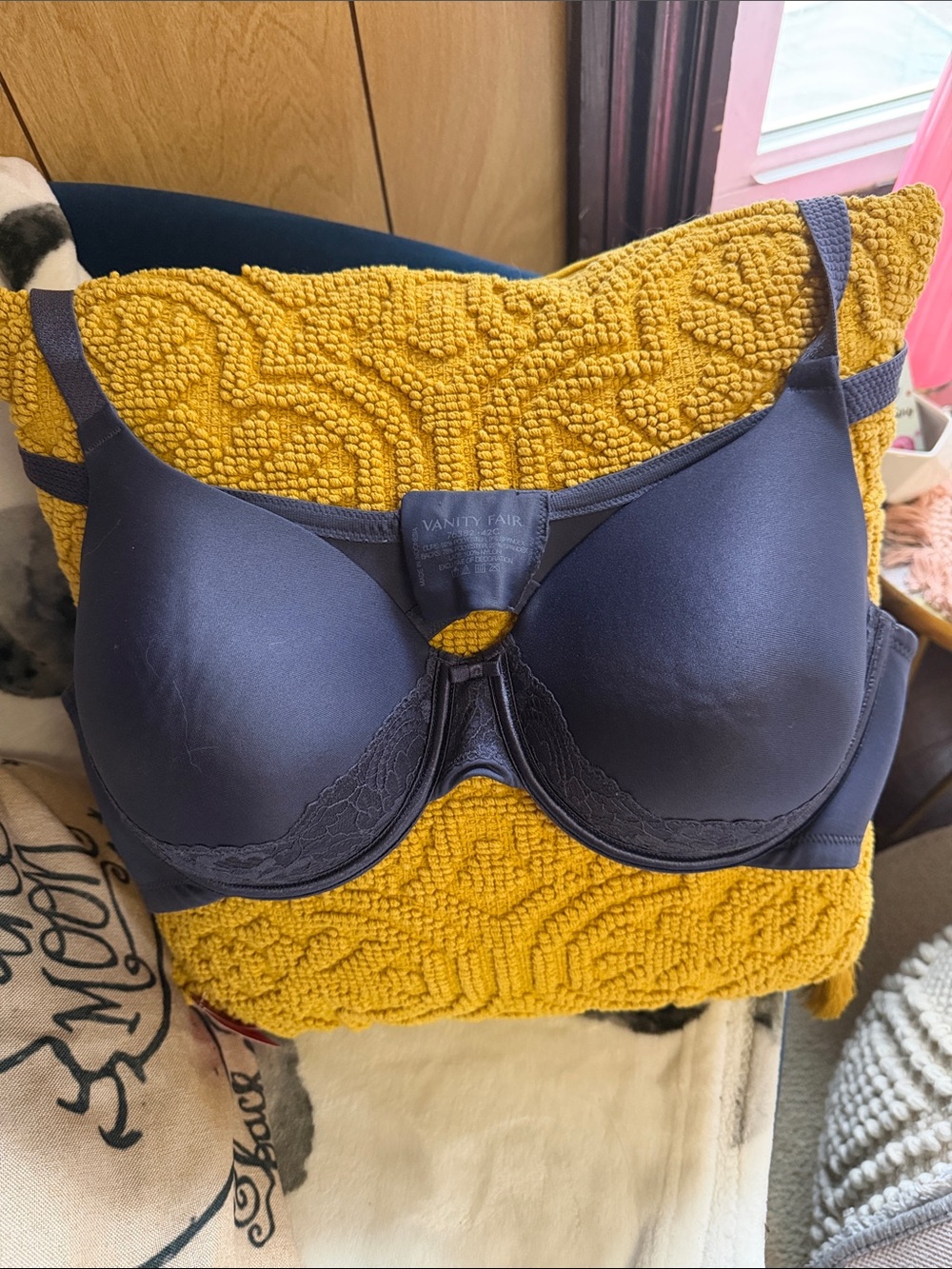 Vanity Fair Navy Full-Coverage T-Shirt Bra 42c